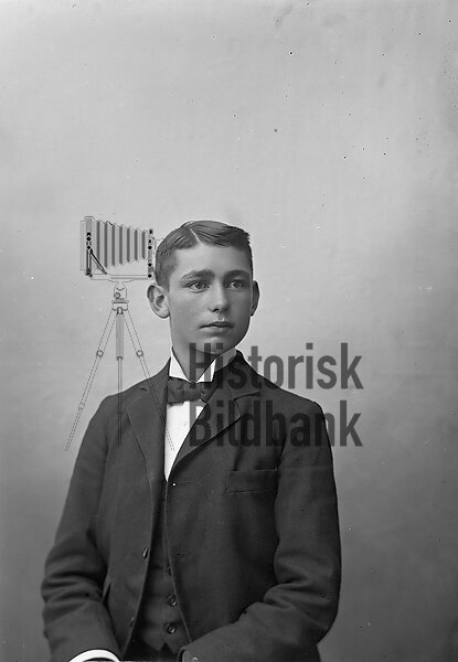 MELLKVIST, ARVID