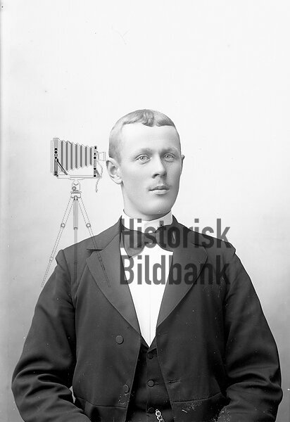 OLSSON, AXEL