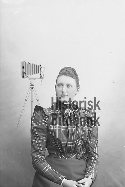 WAHLGREN, ANNA