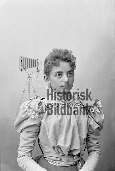 BERG, EMMA