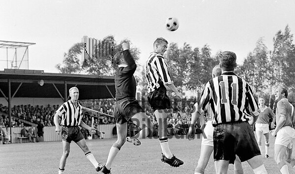 Fotboll Gunnarstorp - Landskrona Bois 1967