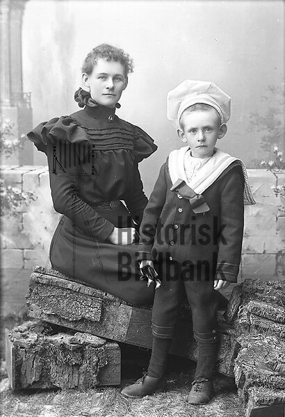 TUFVESSON, AMALIA