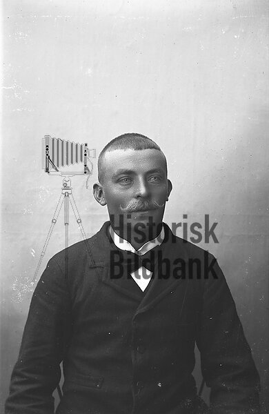 G�RTZ, SVEN PETER
