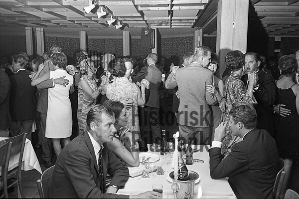 Uteliv i B�stad 1967
