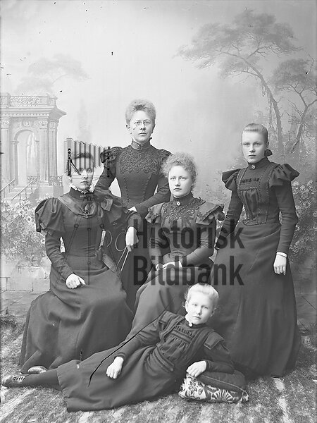 OHLIN, INGEBORG