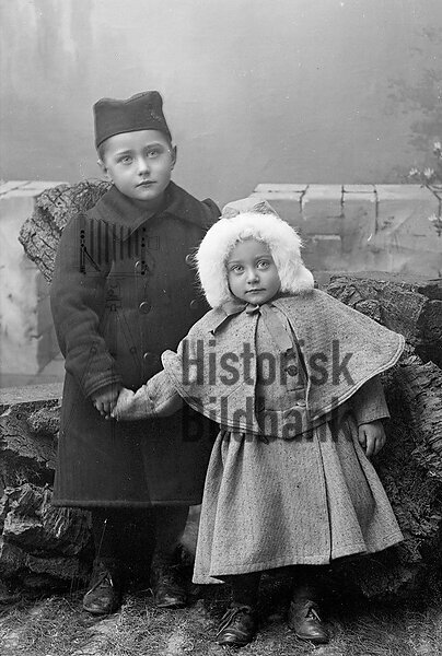 WILHELMSSON, WILHELM OCH KERSTI