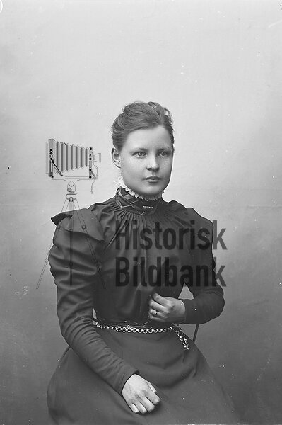 BJ�RK, ANNA