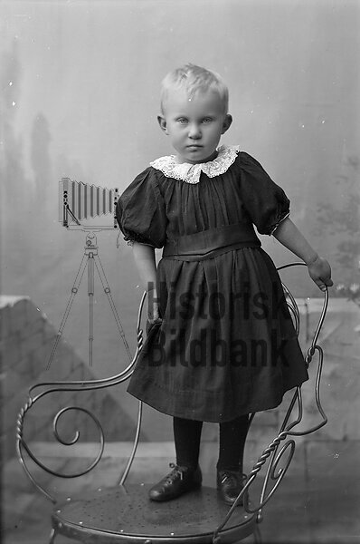 L�FDAHL, HANNA L�RARINNA
