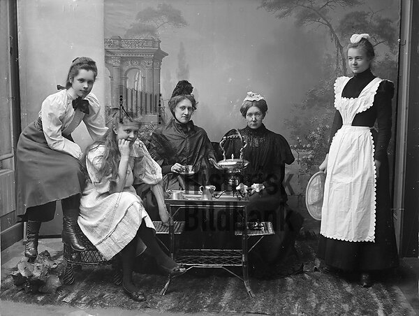 �lund, Hultner, Johansson, Fr�st och Bergstr�m