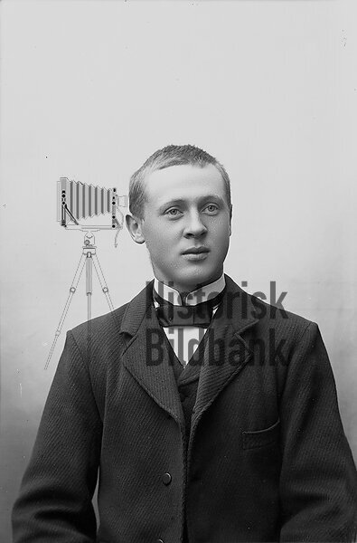 NILSSON, HILDING