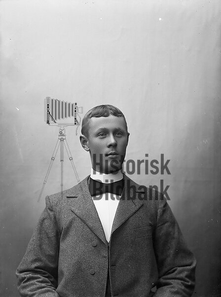 OLSSON, AXEL