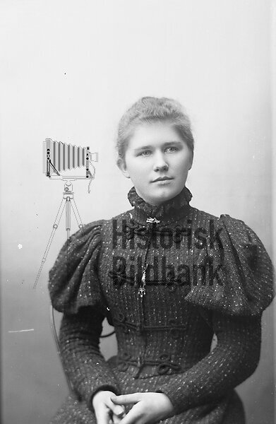 M�NSSON, ANNA