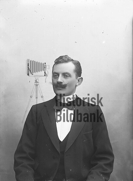 NILSSON, AUGUST