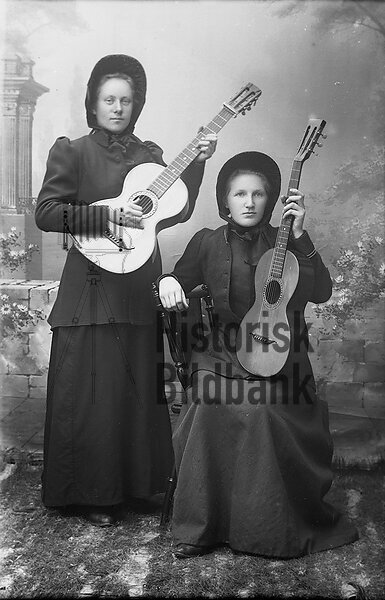 NILSSON, OLIVIA