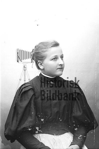 AUGUSTSSON, ALMA