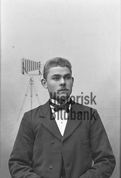 SVENSSON, KARL