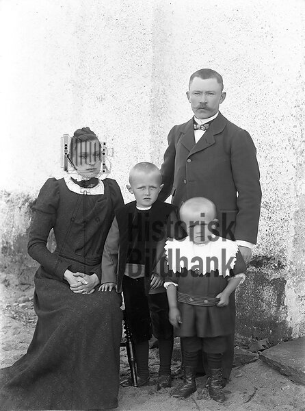 PERSSON, HANS o CHRISTINA - FAMILJ