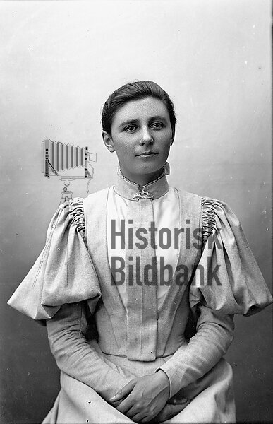 ANDERSSON, BETTY HUSH�LLERSKA