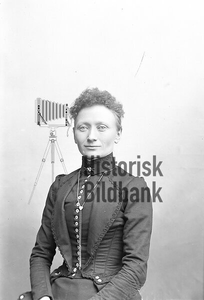 HOLMKVIST, MARIA