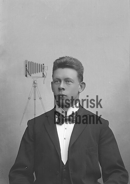 BENGTSSON, E.  POSTILJON