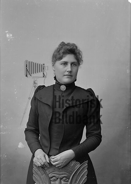 THEANDER, HANNA