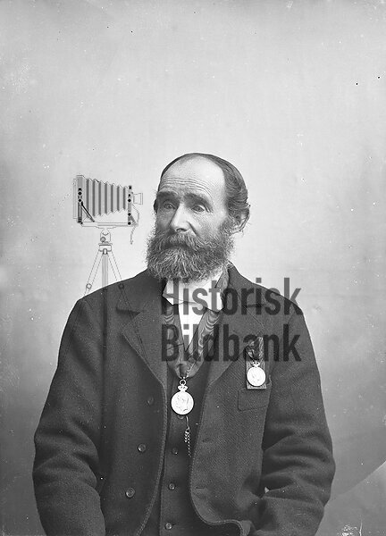 SVENSSON, J�NS