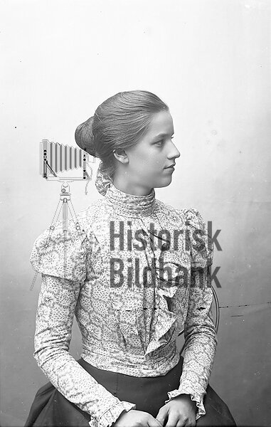 KRONVALL, JULIA  ANTIONETTE