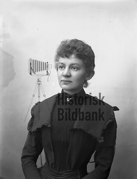 M�LLERSTR�M, OLGA