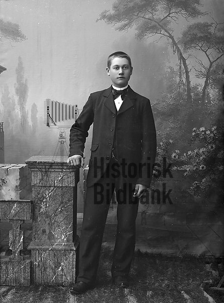 HENRIKSSON, JOHAN