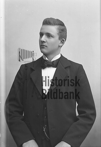 SELANDER, HJALMAR