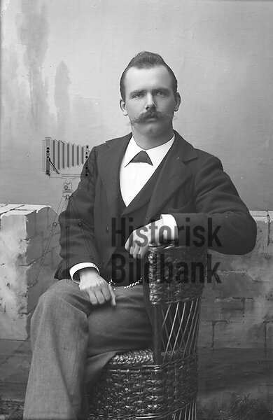 LARSSON, OLOF BOKH�LLARE