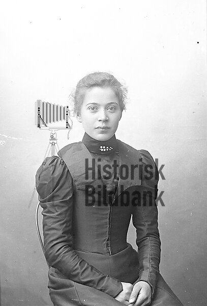 JAKOBSSON, KAROLINA