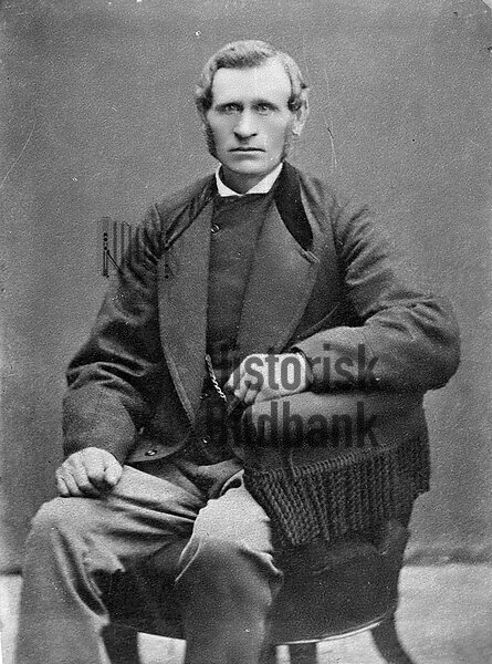 PERSSON, ALFRID L�RARE