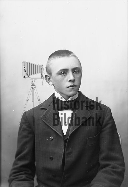 OLSSON, JULIUS
