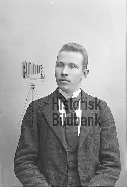 OLOFSSON, J O