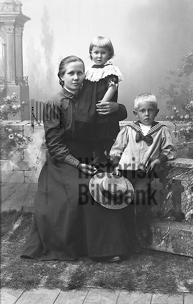 ROSENQVIST, HANNA