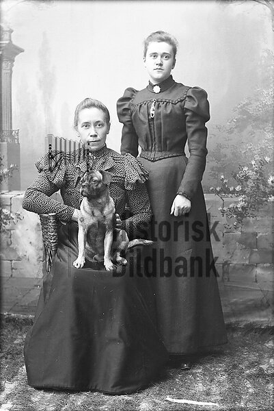 MATHILDA JOHANSSON / AGNES CARLSSON