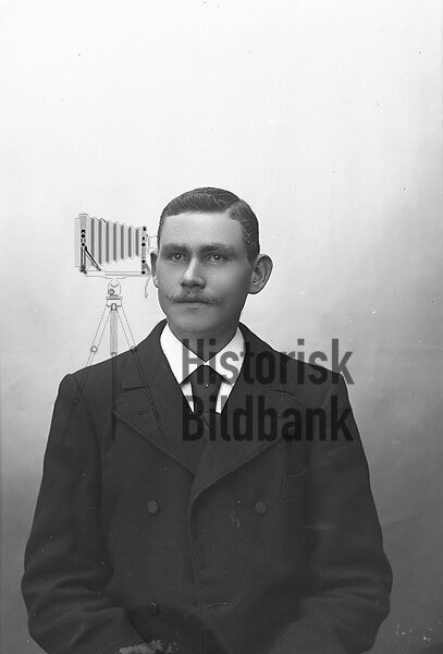 JOHNSSON,  P. SNICKARE