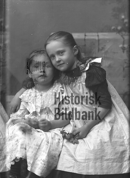 J�NSSON, ANNA FRU