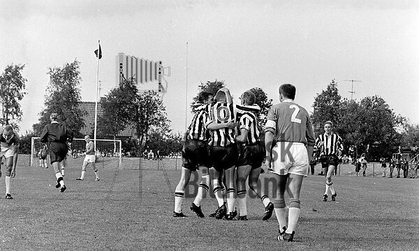 Fotboll Gunnarstorp - Landskrona Bois 1967