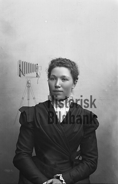 SANDELL, NELLIE