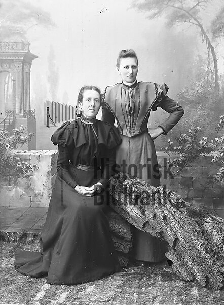 ERNBERG, SELMA  OCH  NILSSON, HILDA