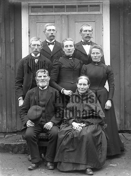 M�NSSON, NILS o ASSARINA