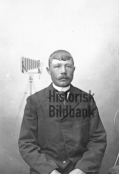 OLSSON, JOHANNES  LANTARBETARE