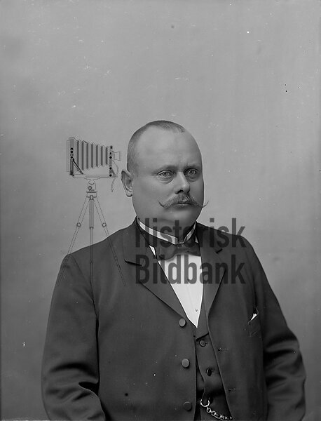 �HLIN, KARL EMIL