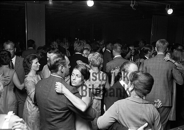 Uteliv i B�stad 1967