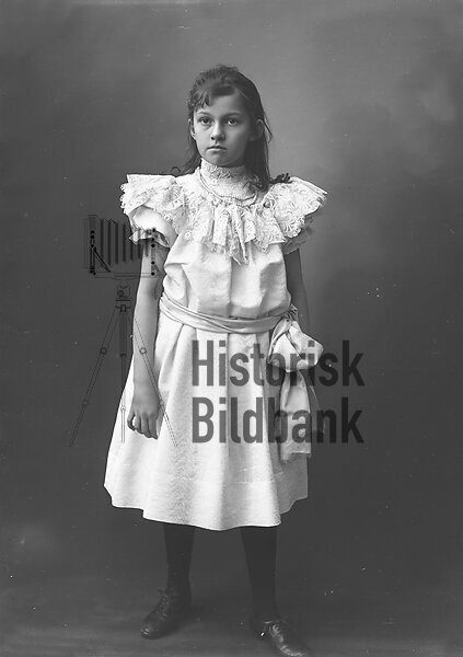 HULTNER, INGEBORG