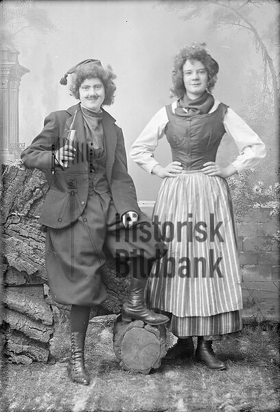 M�LLERSTR�M, AGNES