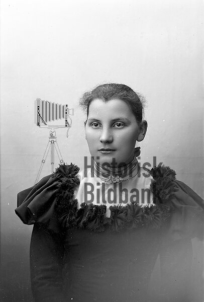 BODECKER, MARIA