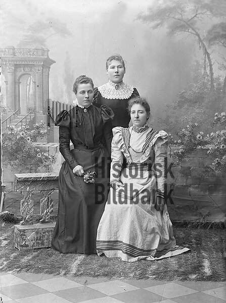 J�NSSON, MARIA